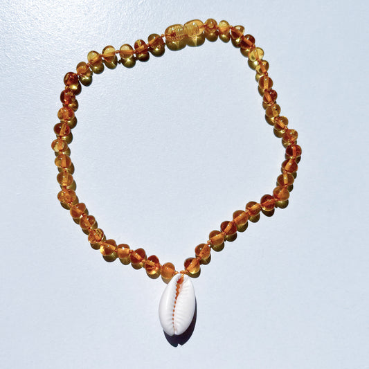 Amber Necklace with Cowrie Shell - Honey- 32cm