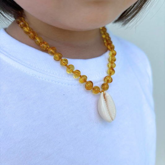 Amber Necklace with Cowrie Shell - Honey- 32cm