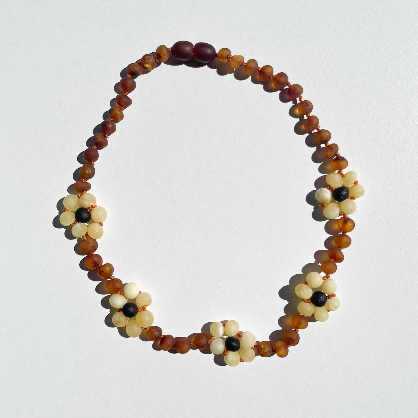 Amber Necklace with 5flowers -Raw cognac- 32cm