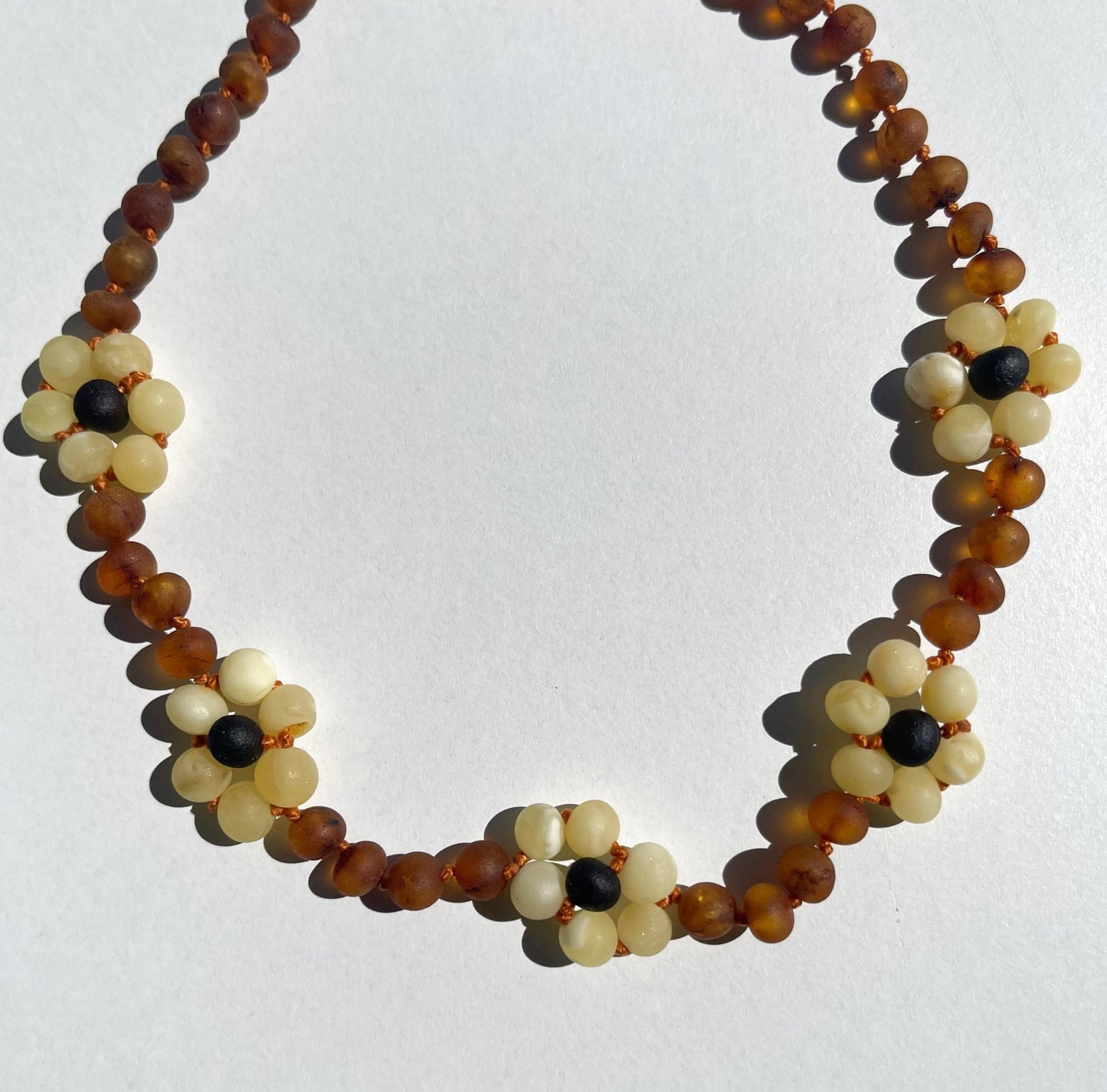 Amber Necklace with 5flowers -Raw cognac- 32cm