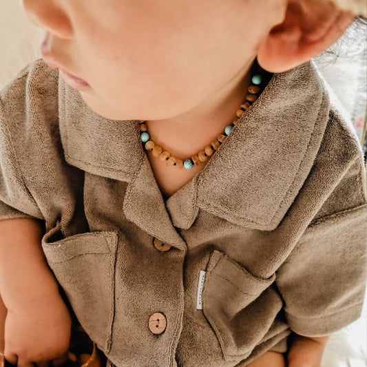 [OUTLET]  Amber Necklace with turquoise - Raw honey - 40cm