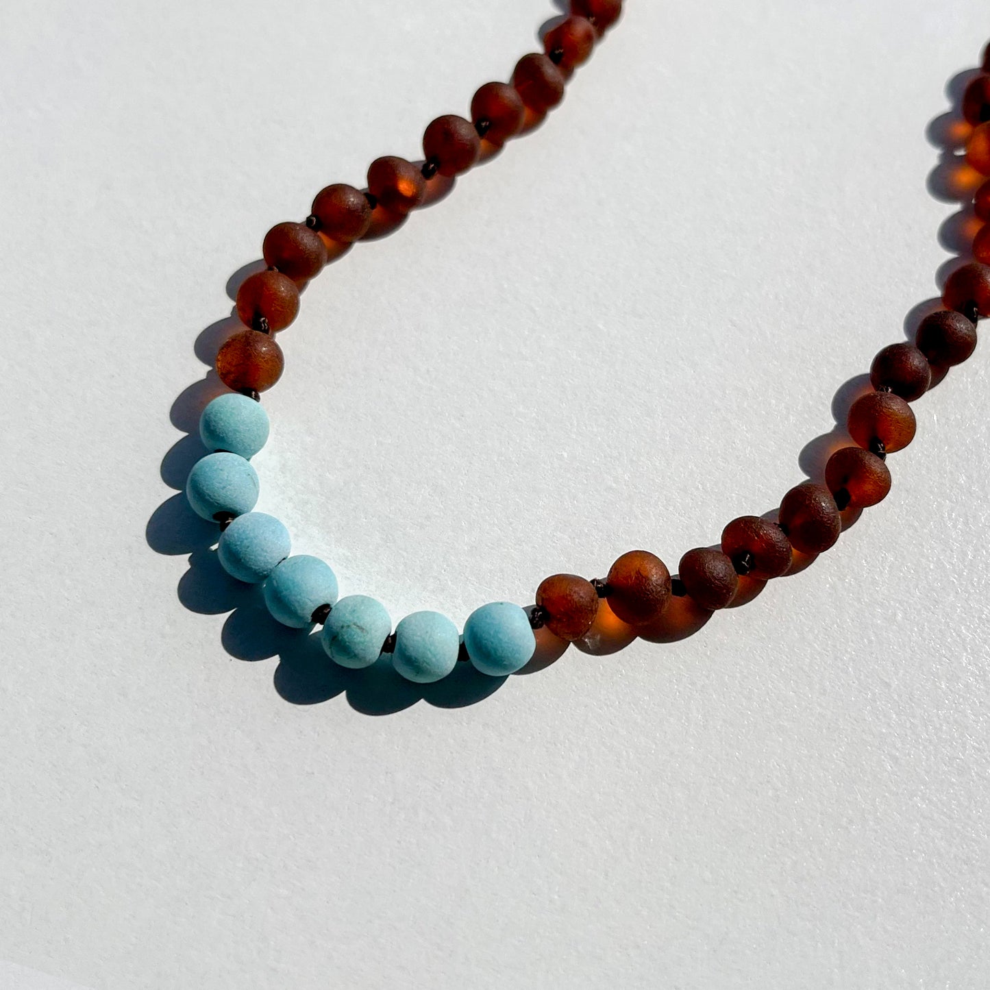 Amber Necklace with turquoise - Raw Cognac - 40cm